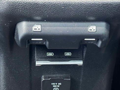 Used 2024 Jeep Wrangler Unlimited Sahara w/ Technology Group AWD/4WD image 13