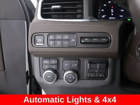 Used 2024 GMC Yukon Denali w/ Advanced Technology Package AWD/4WD image 22