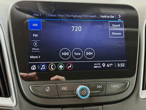 Used 2024 Chevrolet Malibu LT image 14