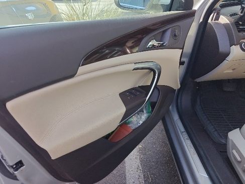 Used 2011 Buick Regal CXL w/ RL4 Preferred Equipment Group image 4