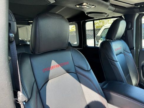 Used 2021 Jeep Wrangler Unlimited Rubicon image 21