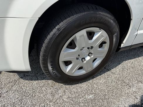 Used 2008 Dodge Grand Caravan SE FWD image 10