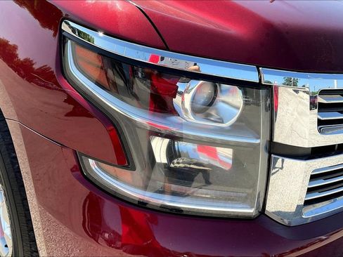 Used 2019 Chevrolet Tahoe Premier AWD/4WD image 27