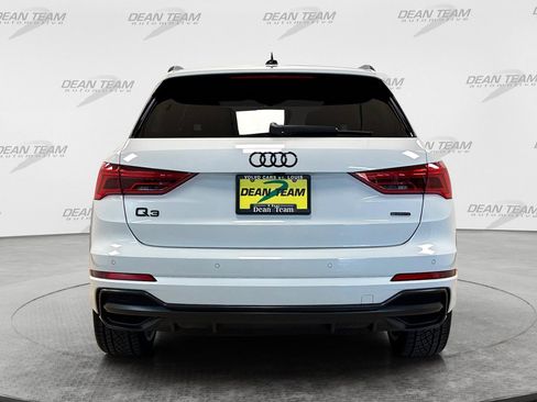 Used 2022 Audi Q3 2.0T Premium Plus w/ Premium Plus Package AWD/4WD image 8