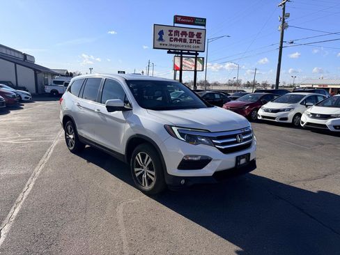 Used 2017 Honda Pilot EX-L image 4