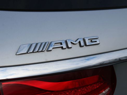 Used 2018 Mercedes-Benz E 63 AMG S image 59