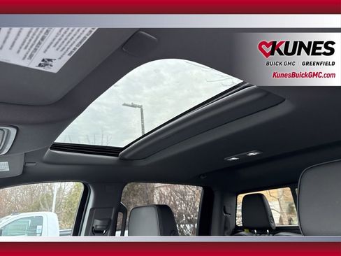 Used 2026 GMC Sierra 3500 Denali w/ Denali Reserve Package image 18