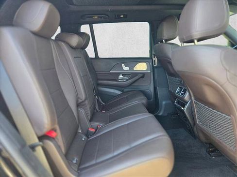 Used 2022 Mercedes-Benz GLS 450 4MATIC image 19