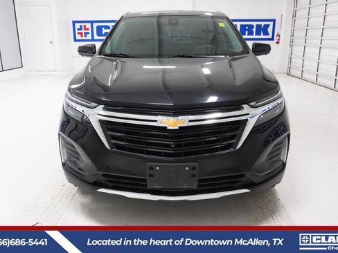 Used 2024 Chevrolet Equinox LT image 2