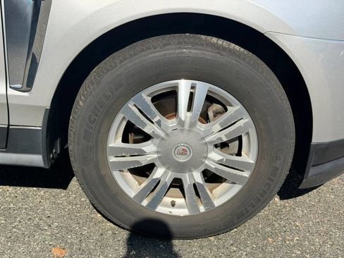 Used 2015 Cadillac SRX Luxury w/ Driver Assist Package AWD/4WD image 9