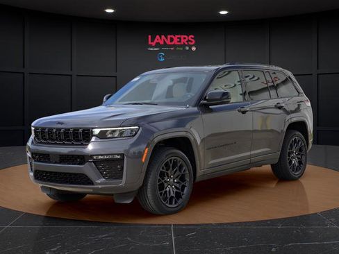New 2026 Jeep Grand Cherokee Summit AWD/4WD image 1