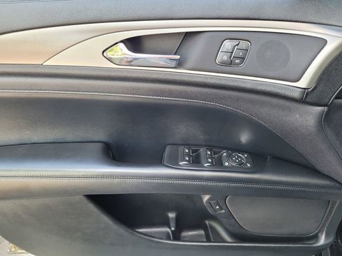 Used 2020 Lincoln MKZ Hybrid w/ Convenience Package FWD image 23