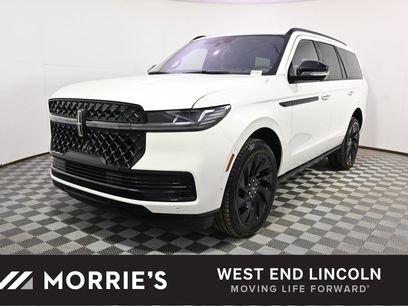 New 2025 Lincoln Navigator Reserve w/ Jet Appearance Package