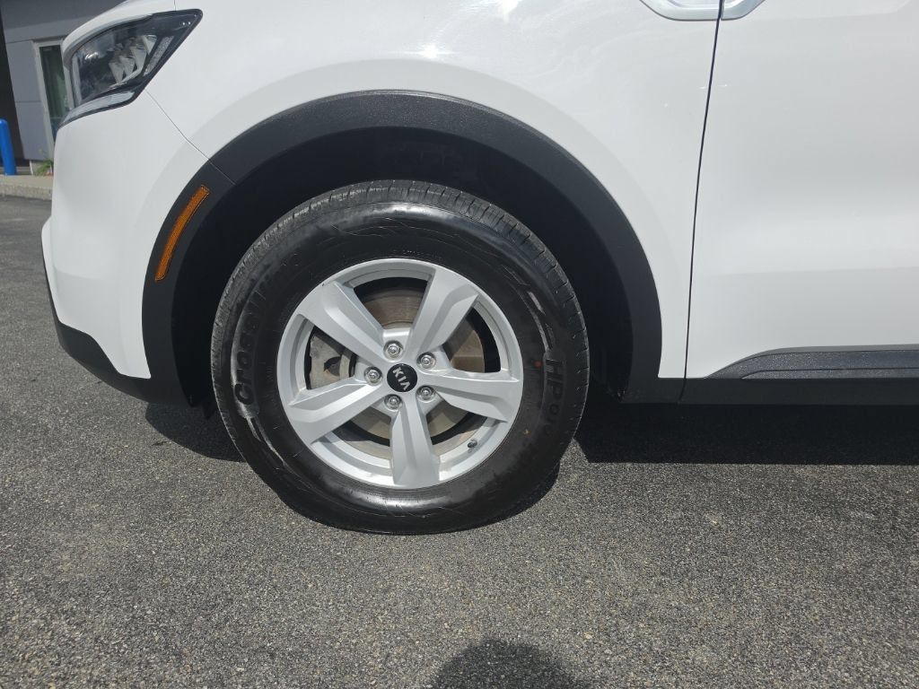 Used 2021 Kia Sorento LX AWD/4WD image 10