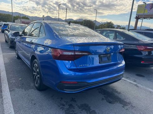 Used 2022 Volkswagen Jetta S w/ IQ.Drive Package image 5