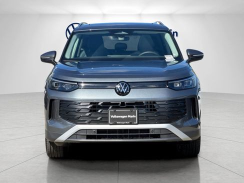New 2026 Volkswagen Tiguan SE image 8