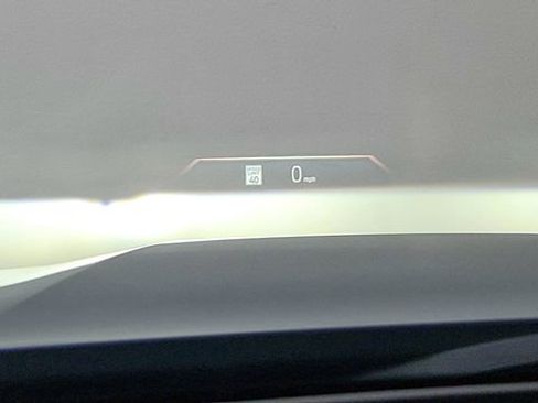 Used 2025 BMW i5 xDrive40 w/ Premium Package image 39