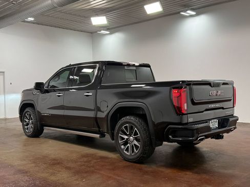 Used 2021 GMC Sierra 1500 Denali w/ Denali Ultimate Package AWD/4WD image 27
