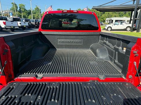 Used 2023 Nissan Frontier SV AWD/4WD image 17