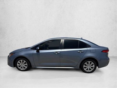 Used 2020 Toyota Corolla LE FWD image 8