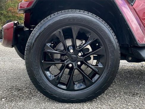 Used 2021 Jeep Gladiator Overland image 8