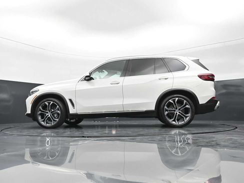 Used 2022 BMW X5 sDrive40i w/ Premium Package RWD image 32