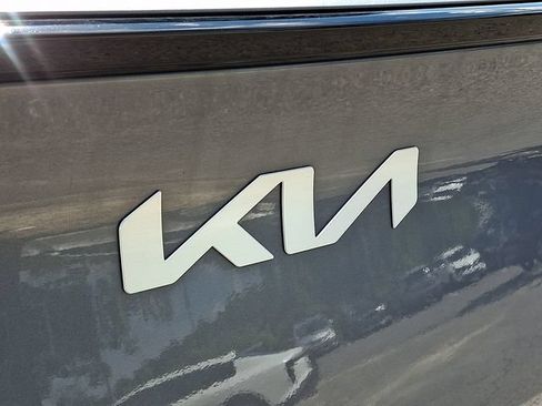 Certified 2023 Kia Sportage EX FWD image 31