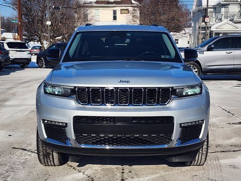 Used 2021 Jeep Grand Cherokee L Limited image 20