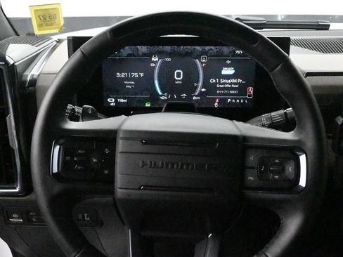 Used 2026 GMC Hummer EV SUV AWD/4WD image 9