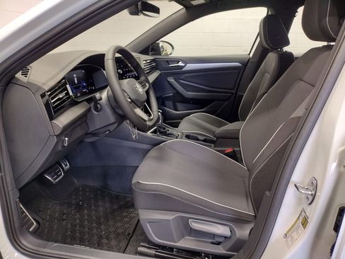 New 2025 Volkswagen Jetta Sport image 17