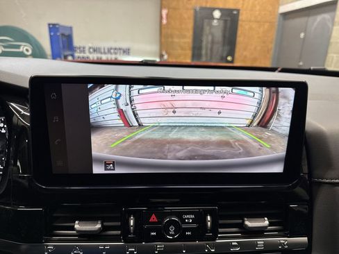 New 2026 Nissan Pathfinder SV image 22