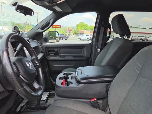 Used 2022 RAM 2500 Tradesman AWD/4WD image 14