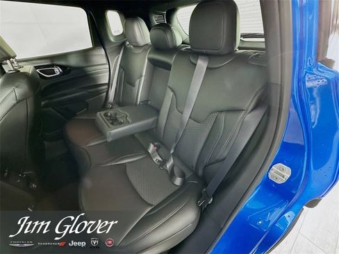 New 2026 Jeep Compass Latitude image 17