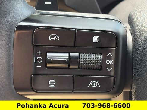 Used 2024 Hyundai Santa Fe Calligraphy AWD/4WD image 12