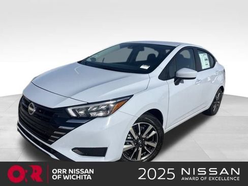 New 2025 Nissan Versa SV w/ Trunk Package FWD image 1