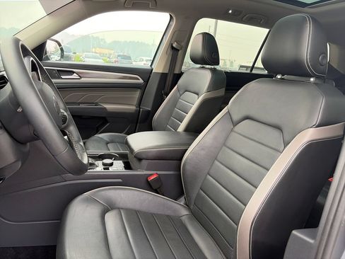 Used 2021 Volkswagen Atlas SEL Premium AWD/4WD image 16