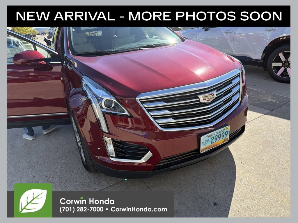 Used 2018 Cadillac XT5 Luxury w/ Driver Awareness Package AWD/4WD image 1