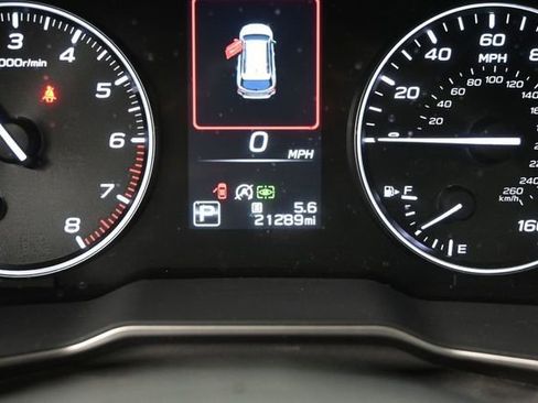 Used 2024 Subaru Outback Limited AWD/4WD image 11