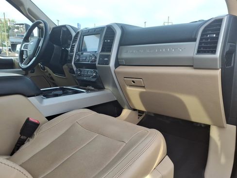 Used 2020 Ford F250 Lariat w/ Lariat Ultimate Package image 10