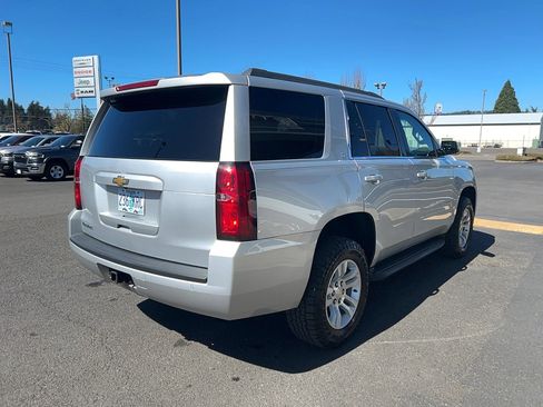 Used 2017 Chevrolet Tahoe LT image 4