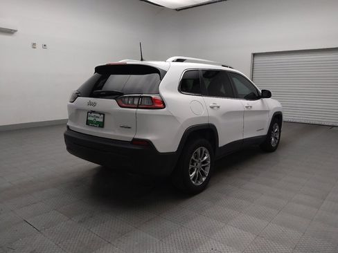 Used 2020 Jeep Cherokee Latitude Plus image 9