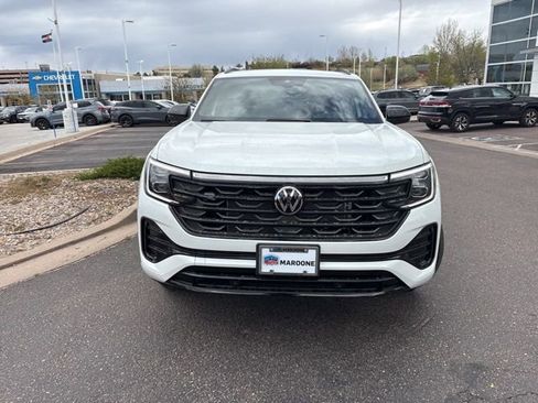 New 2026 Volkswagen Atlas Cross Sport SEL R-Line AWD/4WD image 2