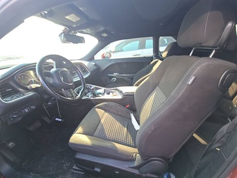 Used 2021 Dodge Challenger SXT RWD image 8