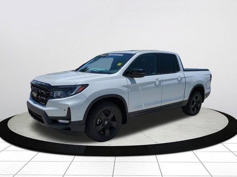 Used 2024 Honda Ridgeline Black Edition image 7