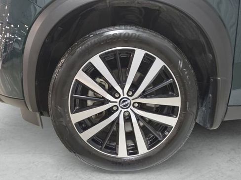 Used 2024 Nissan Pathfinder Platinum FWD image 23
