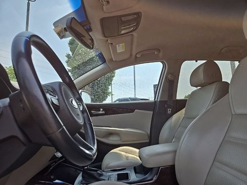Used 2018 Kia Sorento EX AWD/4WD image 30