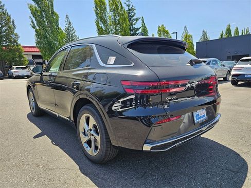 New 2026 Genesis GV70 2.5T Advanced image 3