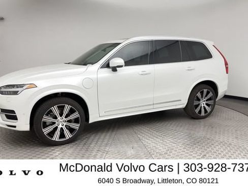 Certified 2025 Volvo XC90 T8 Ultra w/ Lounge Package AWD/4WD image 6