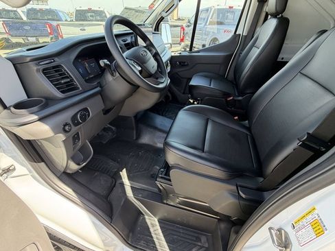 New 2026 Ford Transit 150 Low Roof w/ Load Area Protection Package RWD image 19
