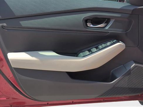 New 2025 Honda Accord SE image 10